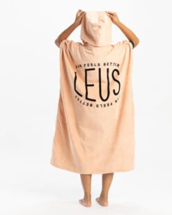 LEUS HAPPY HOUR PONCHO