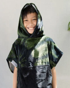 LEUS TIE DYE CAMO ORIGINAL ECO PONCHO -Ocean Outfit Shop 2Y6A0286 06731.1673632276