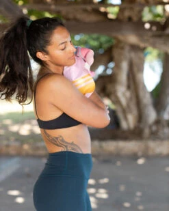 LEUS ZUMA GYM ECO TOWEL 9 LEUS ZUMA GYM ECO TOWEL -Ocean Outfit Shop 2Y6A7934 01128.1673632331