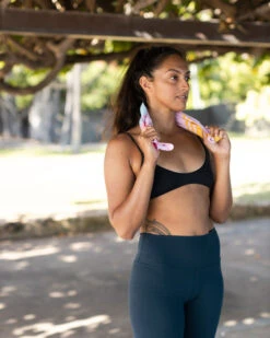 LEUS ZUMA GYM ECO TOWEL 10 LEUS ZUMA GYM ECO TOWEL -Ocean Outfit Shop 2Y6A7951 89764.1673632332