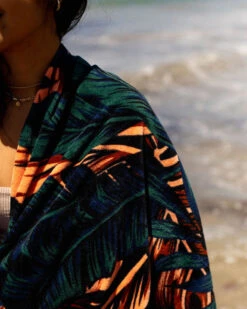 LEUS JUNGLE MADNESS TOWEL 11 LEUS JUNGLE MADNESS TOWEL -Ocean Outfit Shop 3V3A3223 3555 91982.1673632361