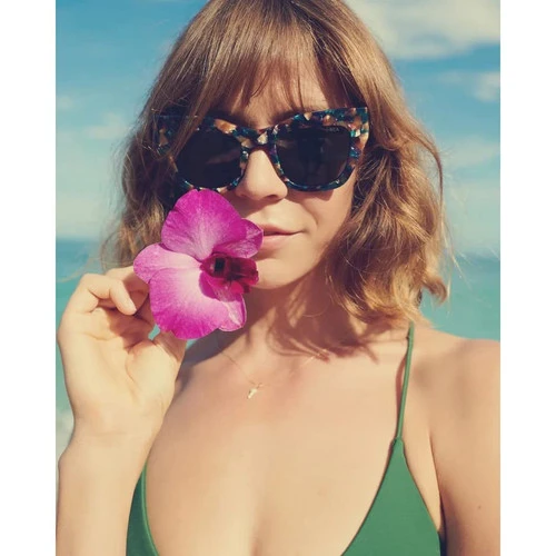 I-SEA Women's Sunglasses - Decker (JADE/SMOKE POLARIZED) 5 I-SEA Women's Sunglasses - Decker (JADE/SMOKE POLARIZED) - Image 3