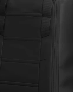 DB BOARD BAGS HUGGER 25L BLACK OUT (EX) -Ocean Outfit Shop Hugger 2020l 20Black 20Out 2 38f89a66 6f13 4df6 a4ee 8c78662c1cba 83757.1695564583