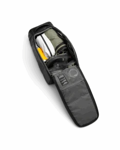 DB BOARD BAGS HUGGER 25L BLACK OUT (EX) -Ocean Outfit Shop Hugger 2025L 20Packing 20Image04 7a07b20a acfe 4811 8e90 ec86005fdce6 78266.1695564579