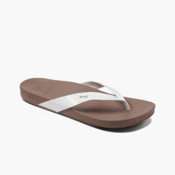 REEF CUSHION COURT SANDALS (RF0A3FDSCLD) -Ocean Outfit Shop RF0A3FDSCLD RS 23682.1644433057