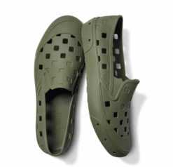 VANS TREK SLIP-ON (VN0A5HF8) -Ocean Outfit Shop Screen Shot 2021 07 21 at 5.39.40 PM 53952.1642610121