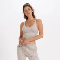 VUORI HALO PERFORMANCE CROP (VW1005) 7 VUORI HALO PERFORMANCE CROP (VW1005) -Ocean Outfit Shop VW1005HOY 1 1200x crop center.jpg 09992.1686072743