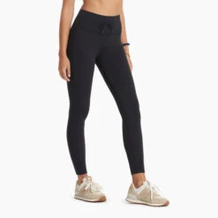 VUORI DAILY LEGGING (VW323) -Ocean Outfit Shop VW323BLK 02300 CO22 1200x crop center.jpg 01390.1686065749