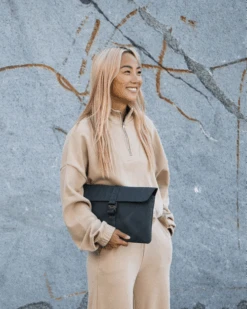 DB The Varrldsvan 13" Laptop Sleeve -Ocean Outfit Shop Varldsvan13 LaptopSleeve GNEISS 95934.1666299365