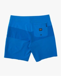 BILLABONG TRIBONG BOARDSHORTS (ABYBS00342) 5 BILLABONG TRIBONG BOARDSHORTS (ABYBS00342) -Ocean Outfit Shop abybs00342 billabongf cob bck1 89823.1665269273
