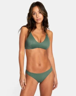 RVCA WOMEN'S SOLID CHEEKY (EX) 17 RVCA WOMEN'S SOLID CHEEKY (EX) -Ocean Outfit Shop avjx400189 rvca2Cw gne0 frt1 76584.1694015698