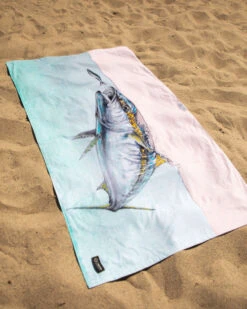 LEUS AMADEO BACHAR YELLOWTAIL BEACH ECO TOWEL -Ocean Outfit Shop leus beachtowel abachar yellowtail4 79568.1673632289
