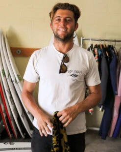 LEUS CONNER COFFIN (EX) -Ocean Outfit Shop leus beachtowel conner coffin lifestyle5 20291.1700415112