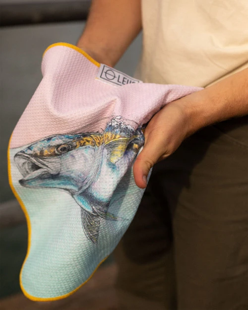 LEUS AMADEO BACHAR YELLOWTAIL FISHING ECO TOWEL 8 LEUS AMADEO BACHAR YELLOWTAIL FISHING ECO TOWEL - Image 6