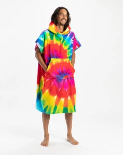 LEUS TIE DYE RAINBOW PONCHO -Ocean Outfit Shop leus originalponcho tie dye rainbow4 18961.1673632371