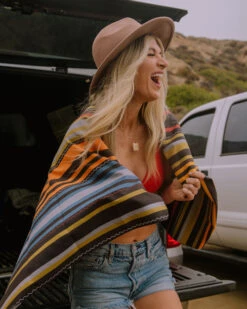 LEUS RENEGADE OUTDOOR ECO TOWEL -Ocean Outfit Shop leus outdoortowel renegade6 81305.1673632316