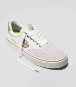 CARIUMA NAIOCA PRO VINTAGE WHITE WOMEN'S SHOE -Ocean Outfit Shop naioca skate off white vintage grey logo sneaker.fb feed 86102a3f d640 46b0 89e9 2d5636dcdab6 02291.1674596498