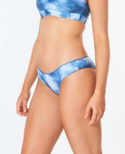 RIP CURL CLASSIC SURF ECO CHEEKY BIKINI BOTTOM (EX) -Ocean Outfit Shop nk8ftvqxsqxbfzwedtai 65857.1697645988