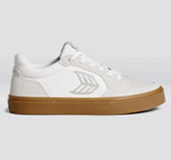 CARIUMA VALLELY SKATE GUM VINTAGE WHITE SHOES(EX) -Ocean Outfit Shop thumbnail TheVallelyOffWhiteGumSole f4ca0217 6631 47d4 8a8c 0d044d39710d 47364.1679339313