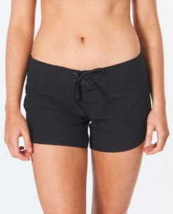 Rip Curl RIPCURL CLASSIC SURF ECO 5" BOARDSHORT IN BLACK -Ocean Outfit Shop wrblagtekpycikn5nndj 11128.1676406671